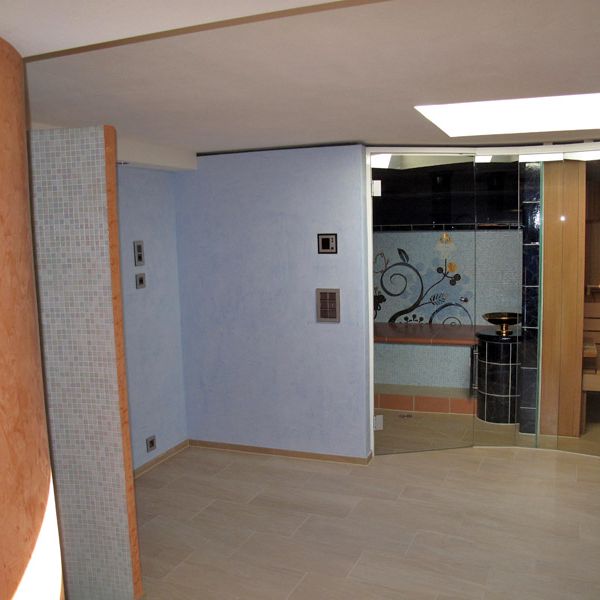 004 Keramische Wand Bodenbelaege Brechbuehlbau