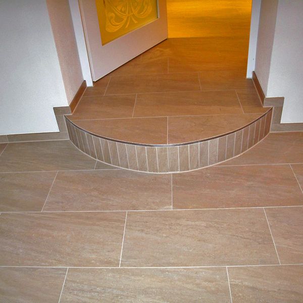 011 Keramische Wand Bodenbelaege Brechbuehlbau